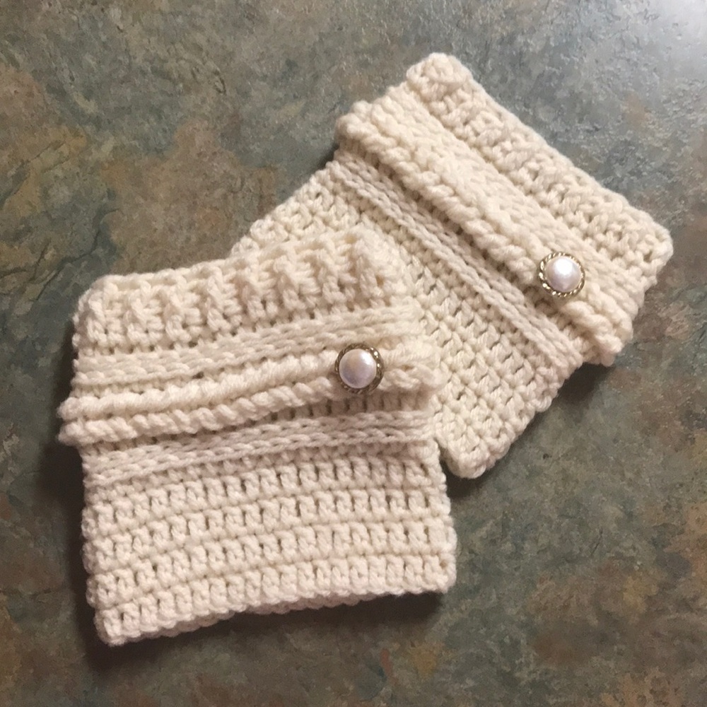 Boot cuffs, crocheted